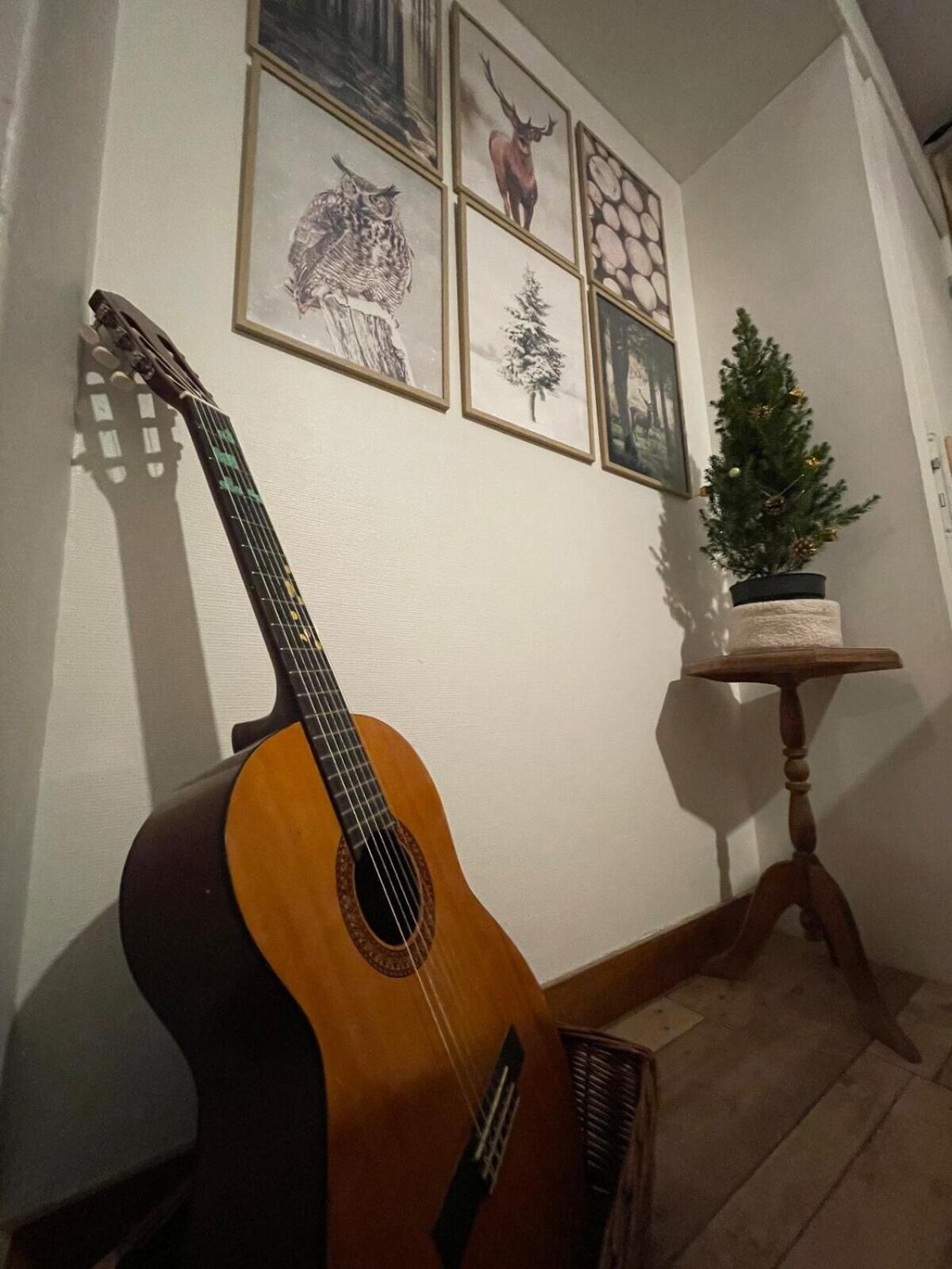 "La Petite Maison" Triplex Au Centre Ville - Les Terres Du Roy 아발론 외부 사진